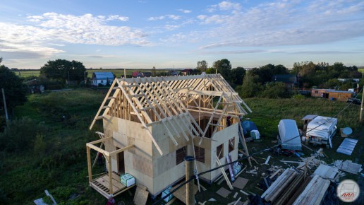 Делаем крышу дома в Виллози, аэросъемка