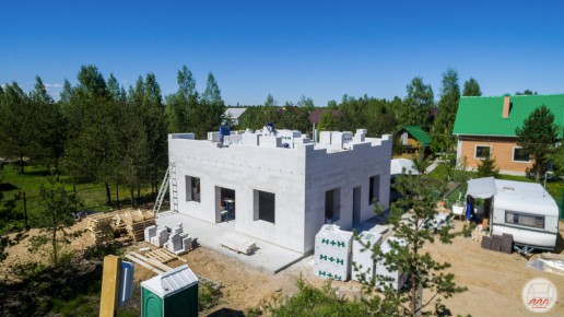 Стройка дома из газобетона в Родничке, аэросъемка