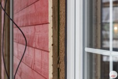 Окно, лента ПСУЛ, Isoplaat, брусок и деревянный фасад