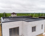 Плоская крыша одноэтажного дома в Алакюле