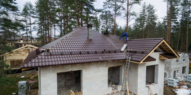 Делаем крышу на доме из газобетона, аэросъемка